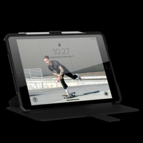 UAG Metropolis - obudowa ochronna z uchwytem do Apple Pencil do iPad 10.2" 7/8/9 generacja (black) UAG Metropolis - obudowa ochronna z uchwytem do Apple Pencil do iPad 10.2" 7/8/9 generacja (black)